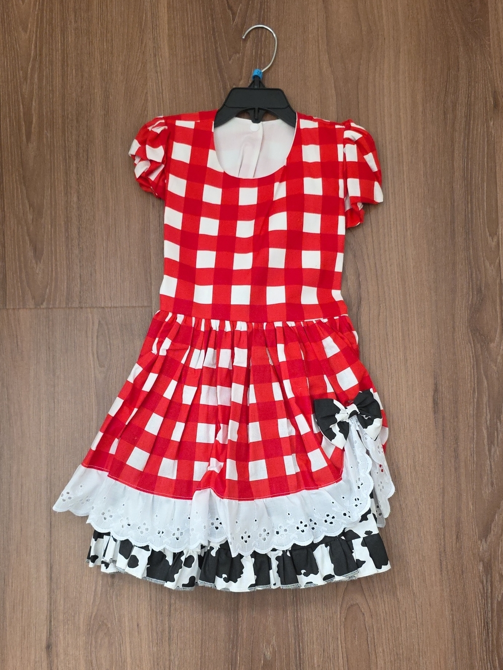 Red & White Gingham Girls' Dress with Ruffle Hem and Bow. Size 4/5